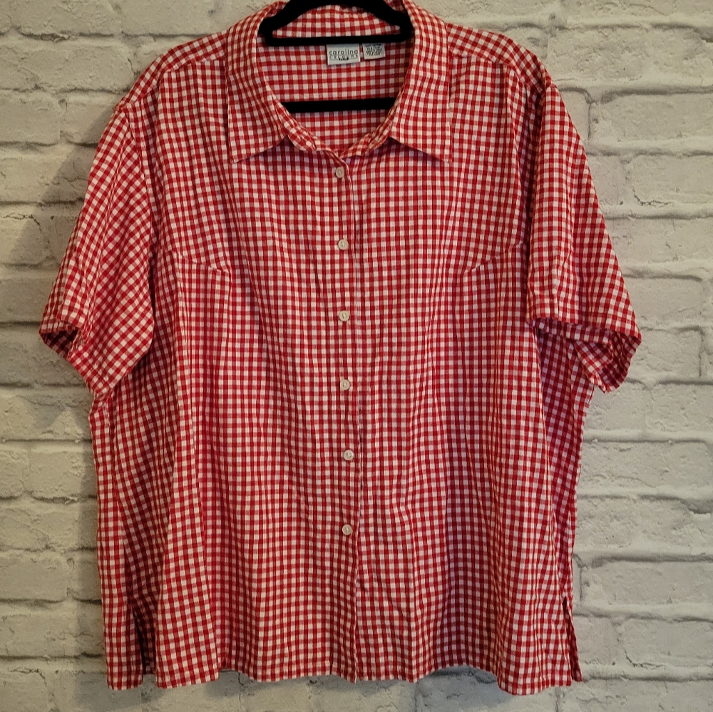 Caroline Colours Plus size 28 red and white checkered pattern short sleeves top